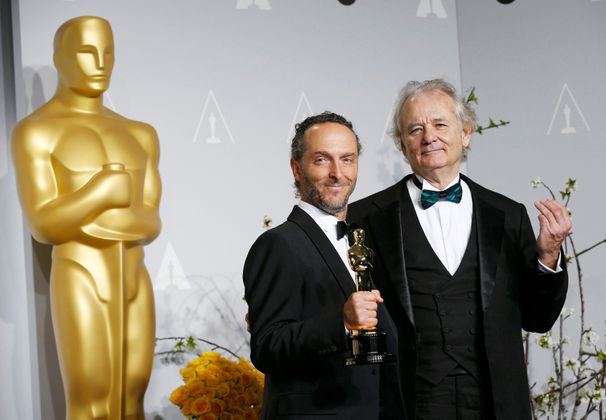 Der Academy Award in der Kategorie Beste Kamera ging an Emmanuel Lubezki. Hinter der Bühne stand er mit Bill Murray ausnahmsweise selbst vor der Kamera.