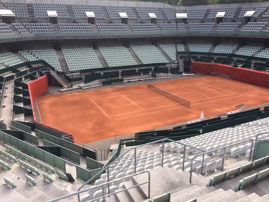 Umbau des Tennis-Stadions hängt in der Warteschleife