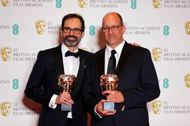 Andrew Buckland (l.) und Michael McCusker bekamnen einen BAFTA für den besten Schnitt von "Le Mans '66".