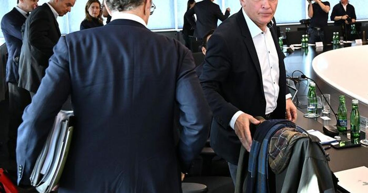 Causa-Wei-mann-FP-Stiftungsr-te-werfen-Vorsitz-Verfehlungen-vor