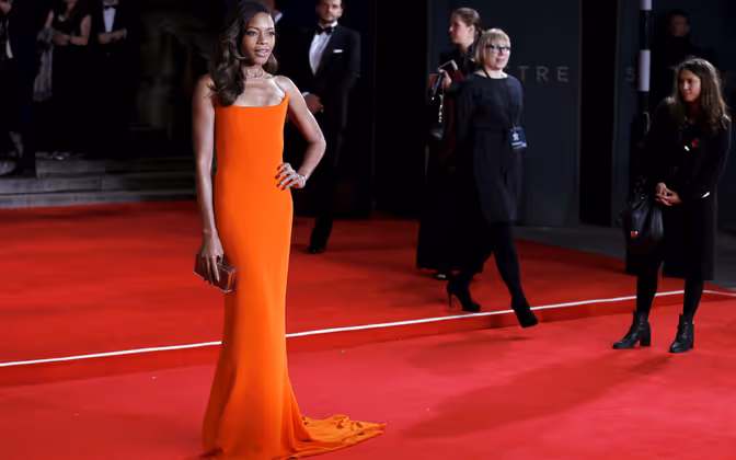 Für Naomie Harris alias Miss Moneypenny war es wirklich eine Premiere: Sie hatte "Spectre" vorher noch nicht gesehen. "Ich habe heute meine Familie dabei und will den Film mit ihnen genießen."