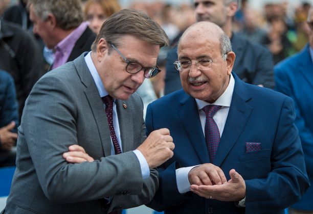 ... und im Gespräch mit UCI-Vizepräsident Mohamed Wagih Azzam.
