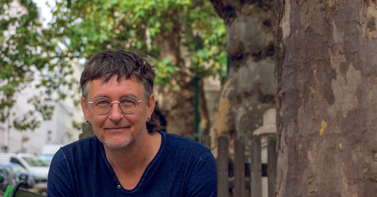 Ein-Kloster-als-Kongresszentrum-Tiroler-Machtspiele-als-lesenswerter-Roman