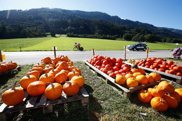 DIENSTAG, 25.9.: Um 10.10 Uhr fiel der Startschuss für die Junioren bei den Kristallwelten in Wattens.