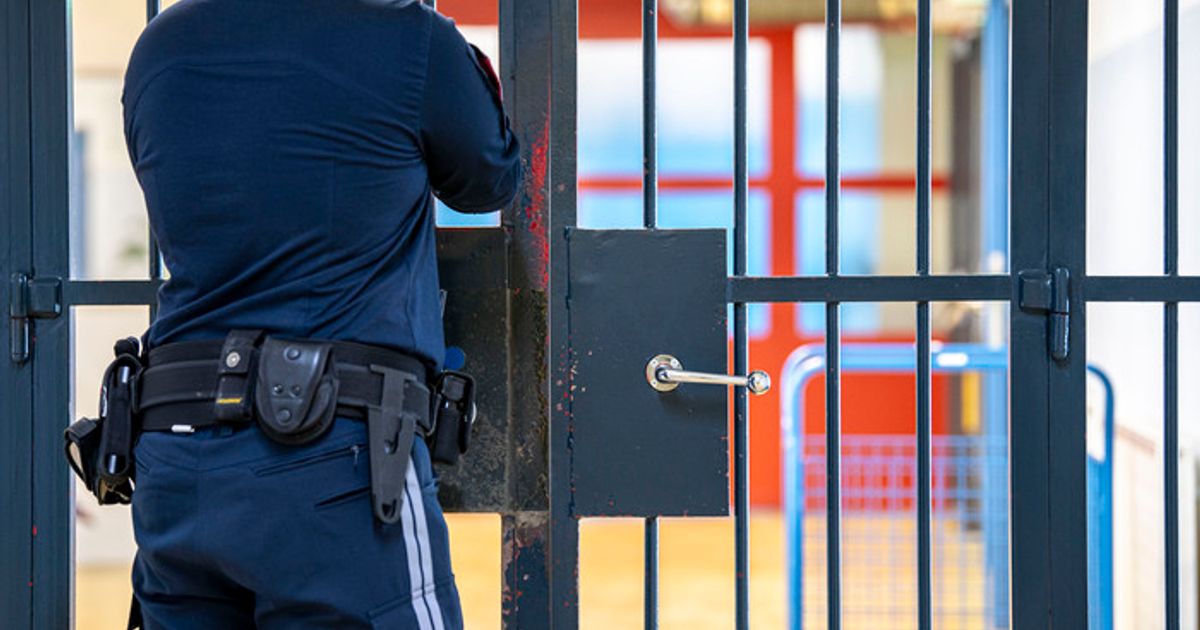 Tochter-riskiert-Haft-um-Innsbrucker-Vater-aus-dem-Gef-ngnis-zu-holen