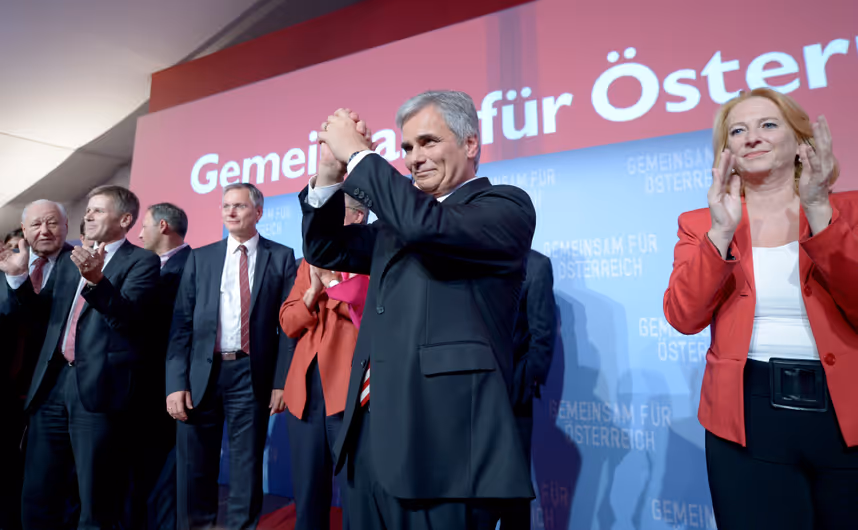 Schlussoffensiven aller Parteien, Gegendemos bei FPÖ-Finale