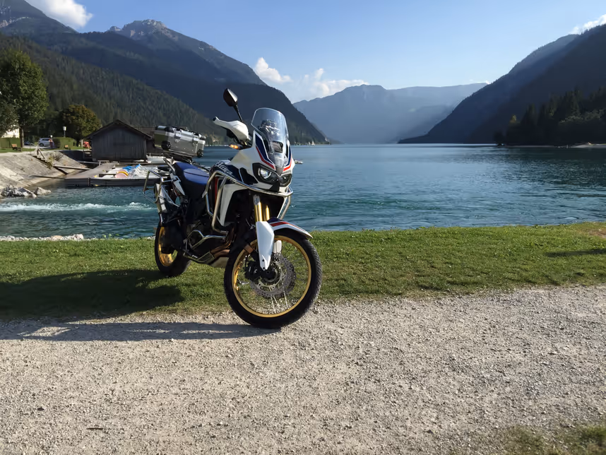 Bis ans Ende der Welt und bei Bedarf noch weiter