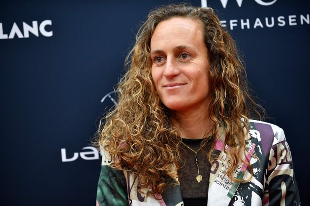 Die französische Surferin Justine Dupont.