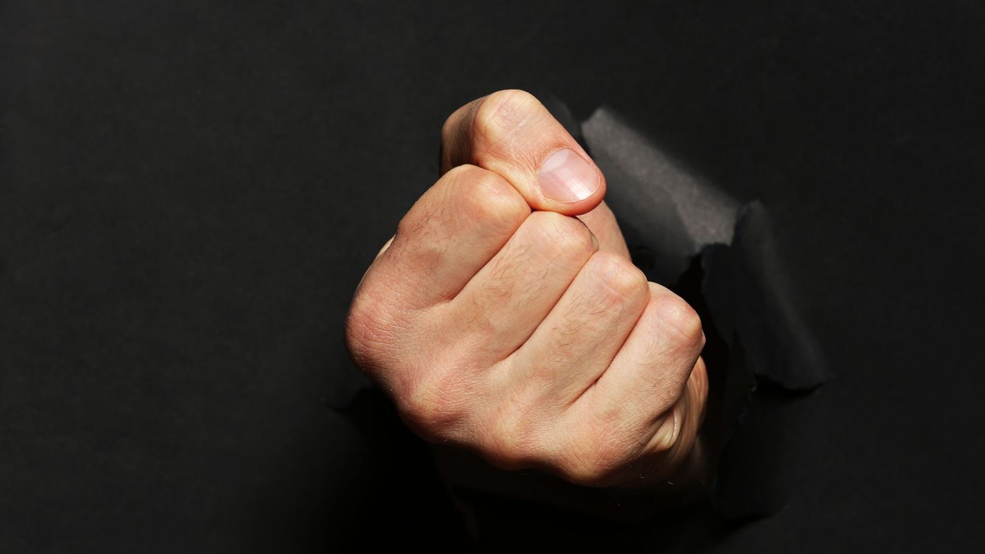 Urlauber gerieten beim Après-Ski in Gerlos aneinander: Drei Verletzte bei Schlägerei