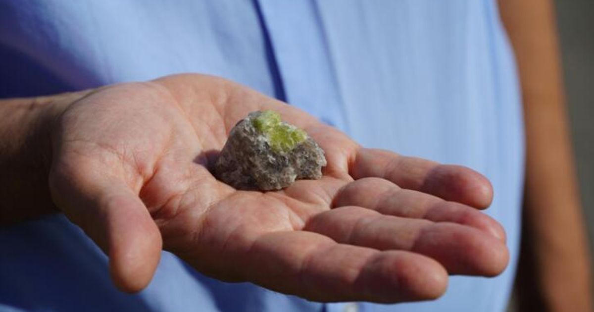 Neues-Mineral-nach-sterreicher-Ertlit-benannt