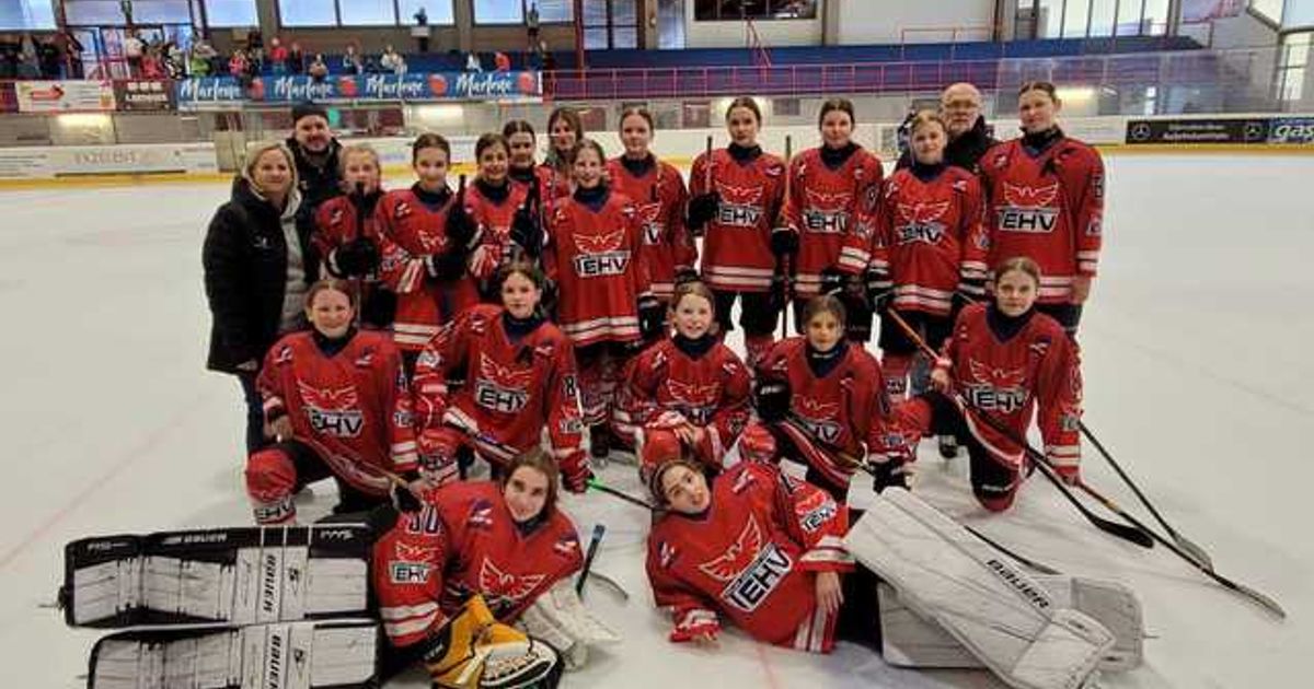 Ein-Meilenstein-im-Tiroler-Damen-Eishockey