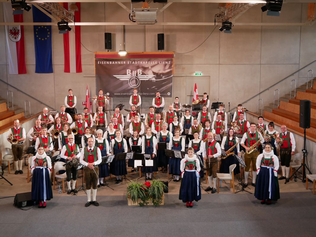Musikalische Vielfalt in Lienz: Eisenbahner Stadtkapelle Lienz mit vier Dirigenten