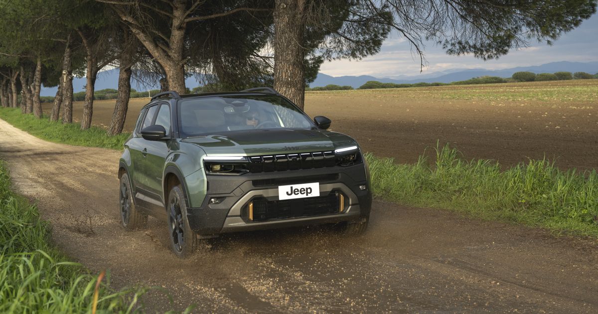 Der-R-cher-des-Ererbten-Jeep-berarbeitet-sein-Mini-SUV-Avenger