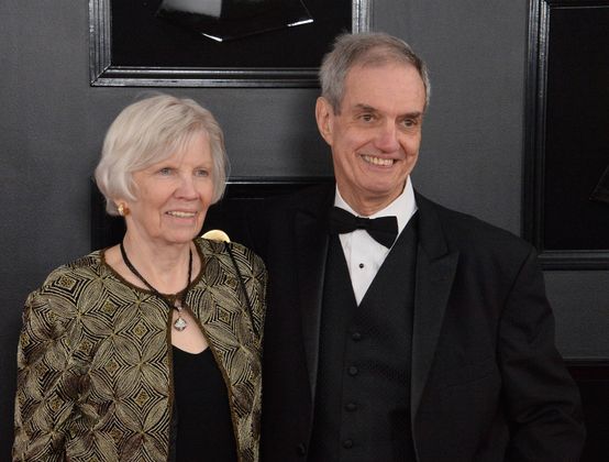 Joanne Caufield und Tom Caufield.