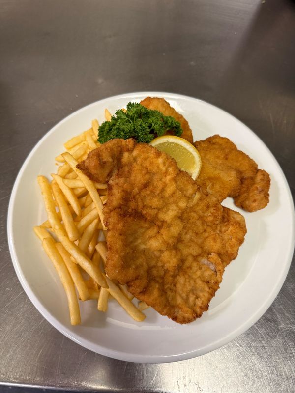 Die TT-Leserinnen haben entschieden: Hier gibt es die beliebtesten Schnitzel Tirols