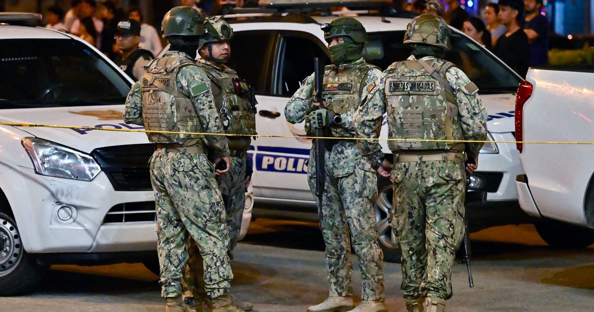 Ex-Nationalspieler-in-Ecuador-auf-offener-Stra-e-erschossen