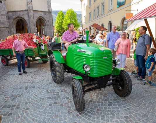 Die kleine Valentin wird bestimmt einmal die nächste Radieschenprinzessin.