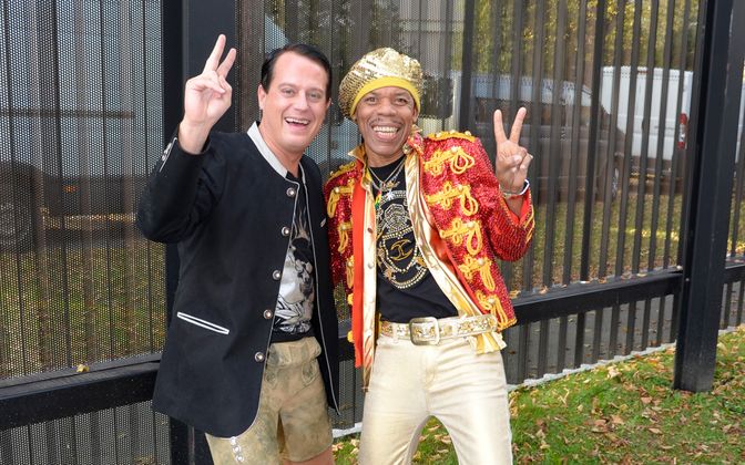Gentle-Pop-Entertainer Gregor Glanz und Ex-Hot-Chocolate-Sänger Greg Bannis standen gemeinsam auf der Bühne.