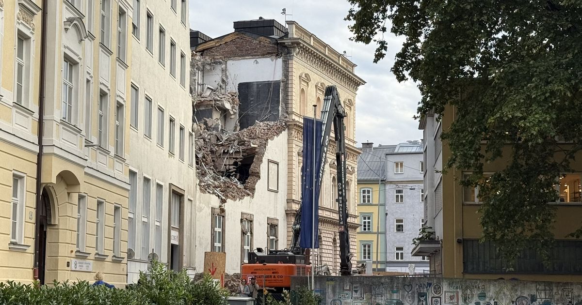 Spektakul-re-Gro-baustelle-Dem-Landesmuseum-geht-es-an-den-Kragen