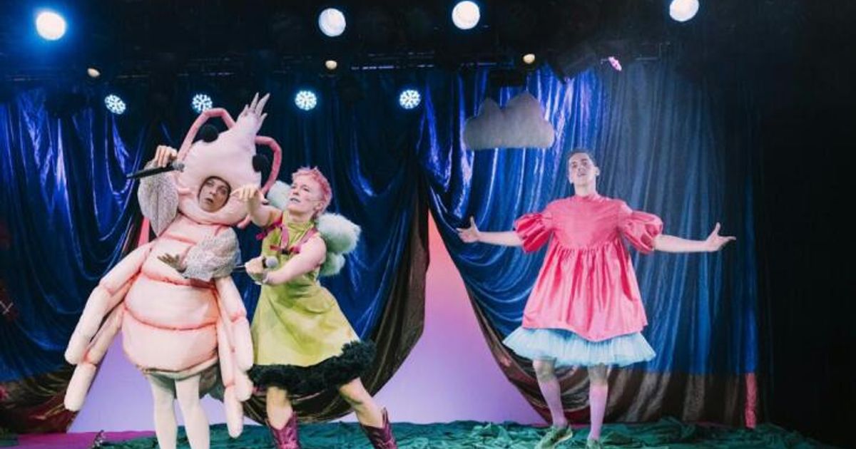 Ferdinand-Raimund-als-Flower-Power-Musical-im-Rabenhof
