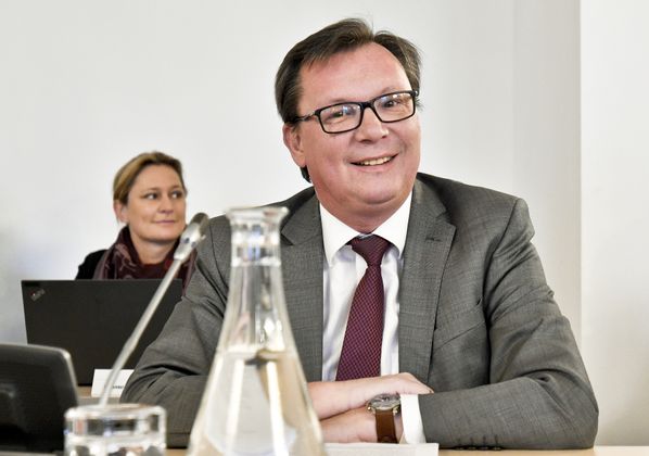 "Ich halte den damaligen Vergleich nach wie vor für sinnvoll." ... zeigt sich Darabos unbeirrbar.
