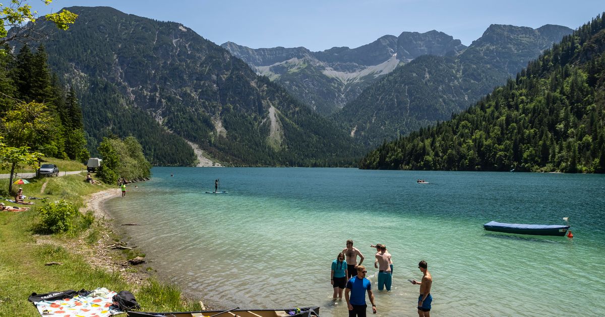 Der-Hochsommer-kehrt-mit-30-Grad-zur-ck-So-wird-das-Wetter-in-der-neuen-Woche