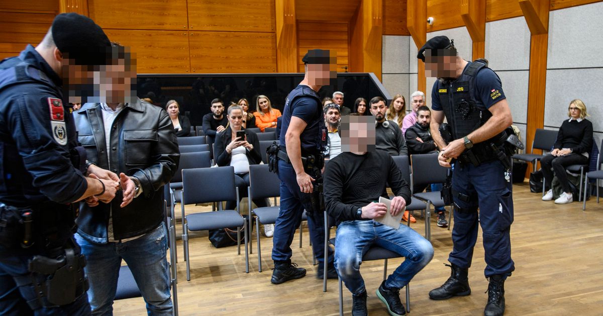 F-nf-berf-lle-Gro-er-Bankr-uberprozess-in-Innsbruck-beginnt-mit-berraschung