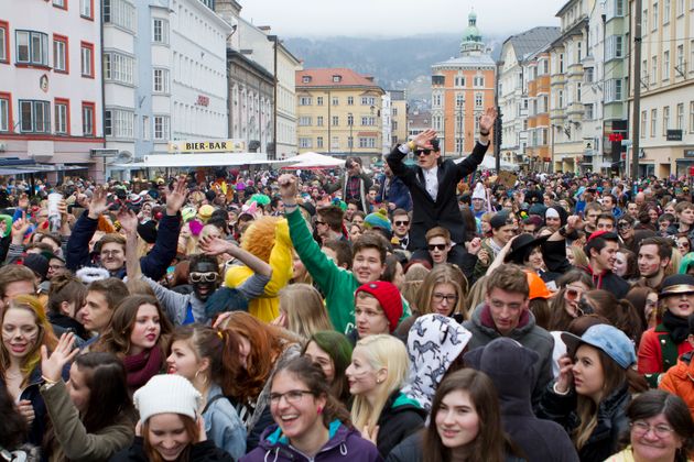 Faschingstreiben in Innsbruck.