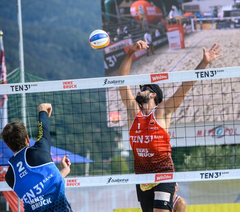 Mein Block: Österreichs Herren hatten alle Hände voll zu tun, waren aber erfolgreich: Gleich fünf Teams überstanden die Gruppenphase.