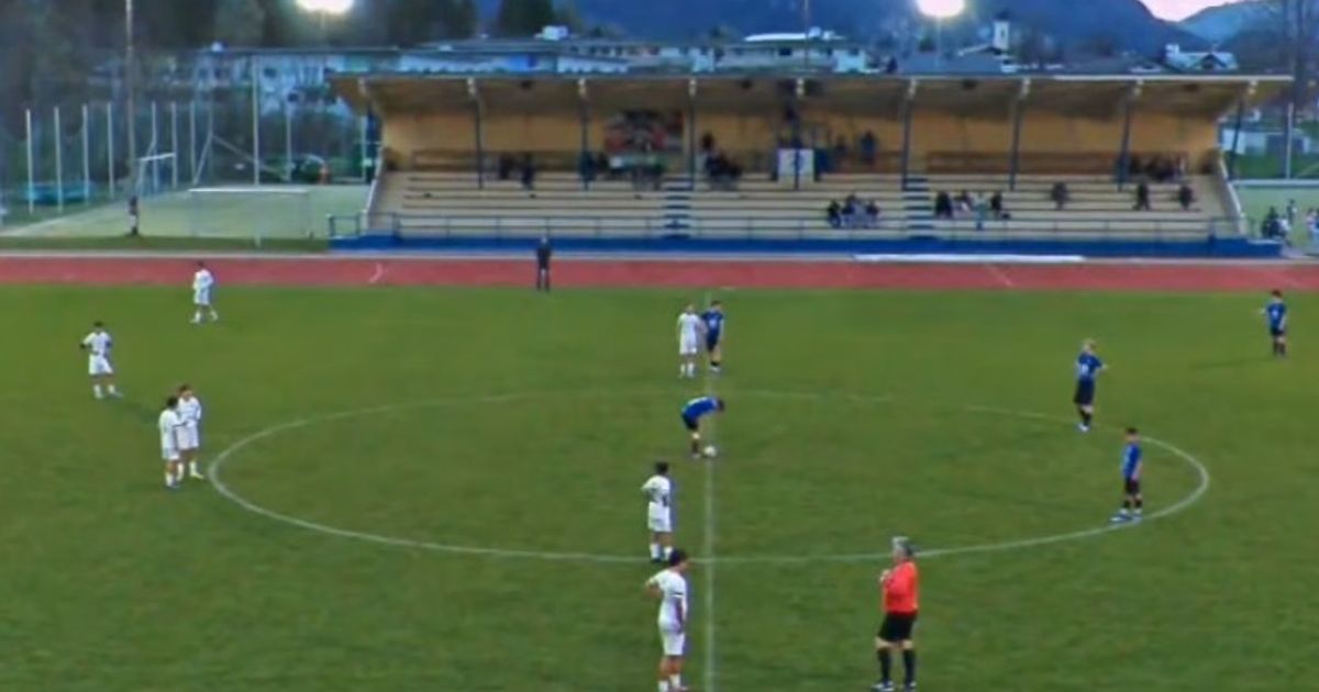 Sensationeller-Treffer-im-Video-Tiroler-U15-Kicker-netzte-aus-ber-50-Metern-ein
