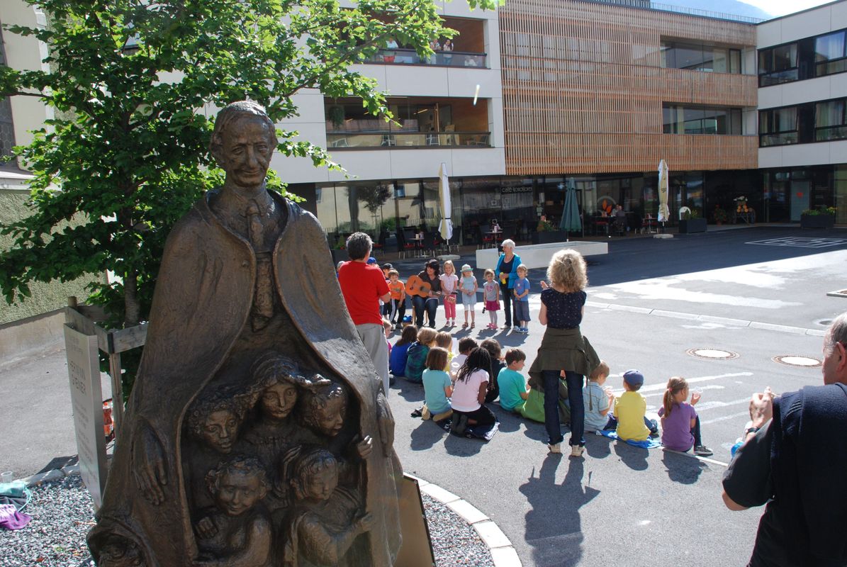 Gmeiner-Statue verschrottet: Stadt Imst löscht einstigen Helden