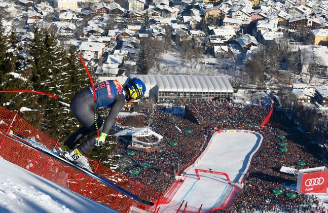 Bei der Fahrt von Valentin Giraud Moine stockte den Tausenden Zuschauern noch einmal der Atem. Der Franzose fuhr mit 0,21 Sekunden Rückstand auf Platz zwei.