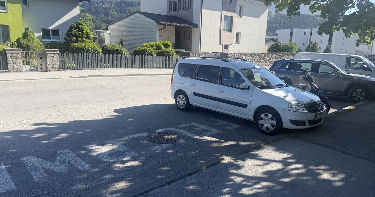 Radarwagen-in-Feuerwehrzone-in-Hall-sorgt-f-r-rger-bei-vielen-Anrainern