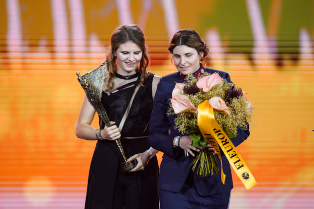 Sportlerin des Jahres mit Behinderung:  Veronika Aigner, Ski Alpin (l.)