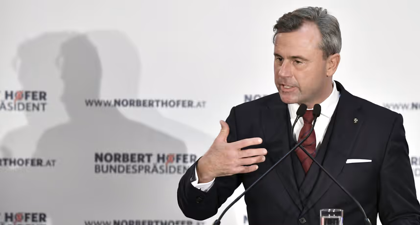 Kekse und Kärntner Chor: Besinnlicher Abschluss bei Hofer