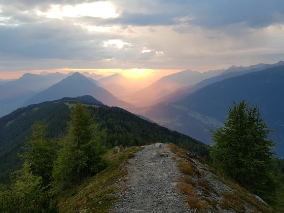 Sonnenaufgang am Venet.