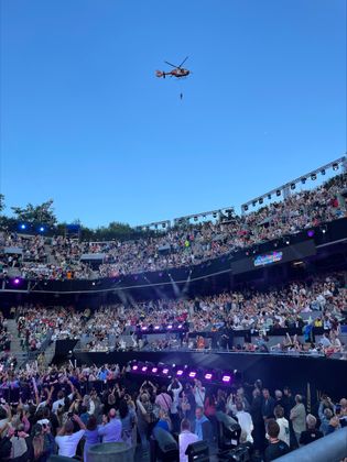 Florian Silbereisen wurde spektakulär mit dem Hubschrauber eingeflogen.