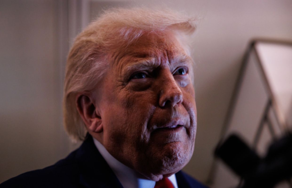 Gericht pfeift Trump zurück: Keine 100.000 Dollar für Visum
