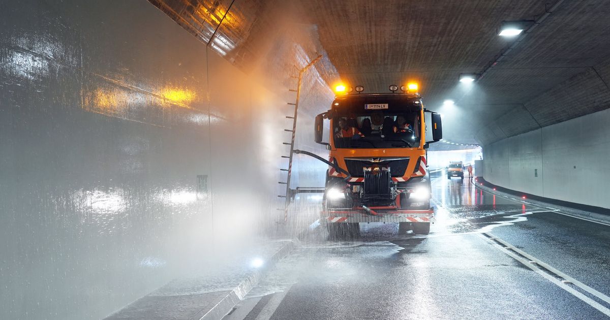 Fr-hjahrsputz-sorgt-f-r-Sperren-auf-der-Fernpassstra-e