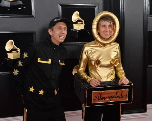 Hector Buitrado und Andrea Echeverry von der kolumbianischen Rockband Aterciopelados.