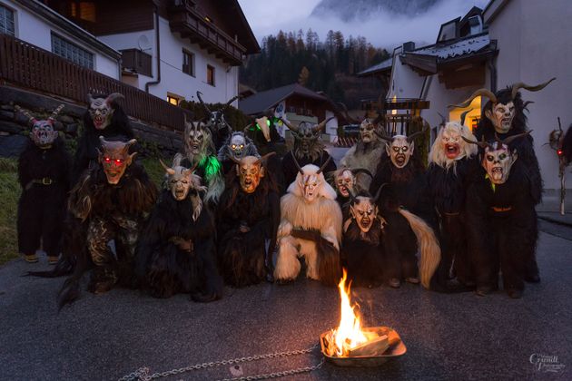 Krampusumzug in Jerzens im Pitztal mit den "Irzer Bertuifl".