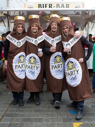 Faschingstreiben in Innsbruck.