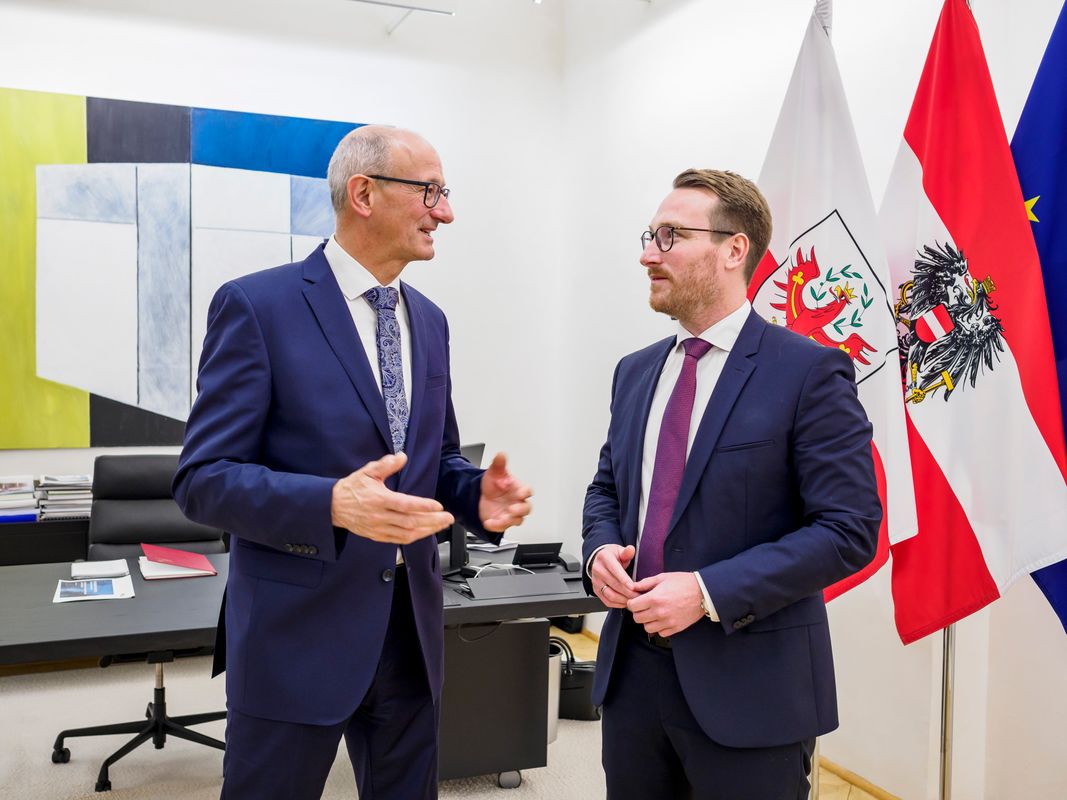 Stabil im (Vor-)Wahlkampf-Fieber