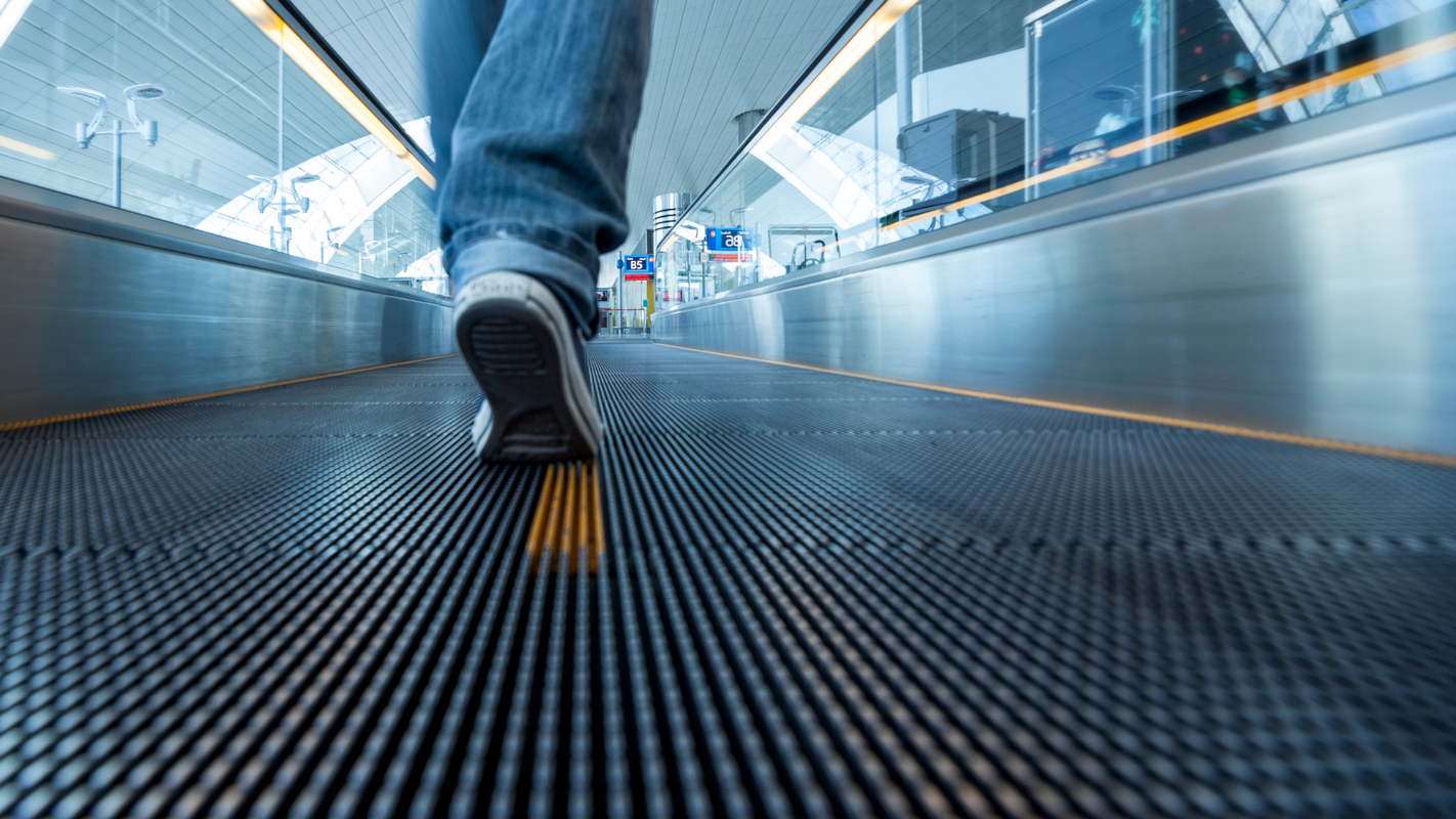 Bargeld aus Lokal in St. Johann gestohlen: Verdächtiger vor Ausreise an Flughafen gestoppt