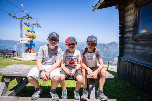 Felix, Julian und Sophia aus Buch tobten sich an den rund 40 Spielestationen aus und hatten viel Spaß. 