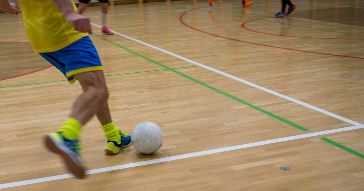 tumulte-und-raufhandel-bei-hallenturnier-in-reutte-zwei-personen-verletzt