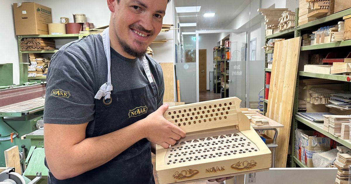 Wie-mitten-in-Reutte-Knopfharmonikas-zur-Welt-kommen