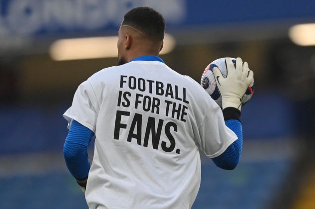 In der gestrigen Partie gegen Chelsea protestierten die Spieler von Brighton mit Shirts gegen die Super League Pläne.