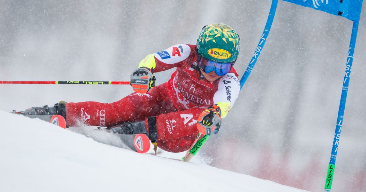 Robinson-f-hrt-im-Riesentorlauf-von-Mont-Tremblant-vor-Scheib