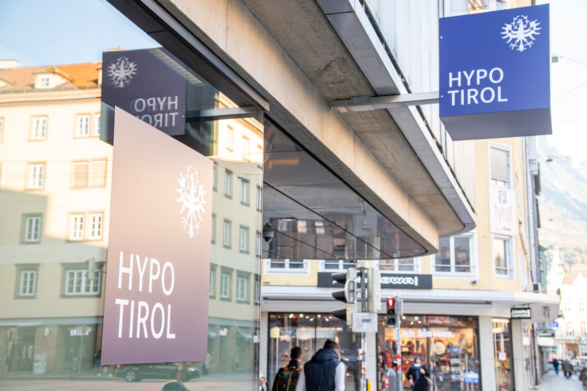 Hypo Tirol zahlt 15 Millionen an den Eigentümer Land